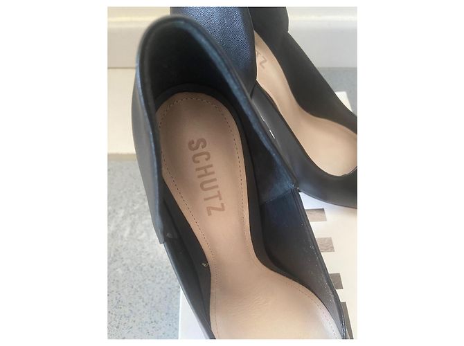 Décolleté Stiletto Schutz in pelle nera dettaglio oro Nero - vista 4