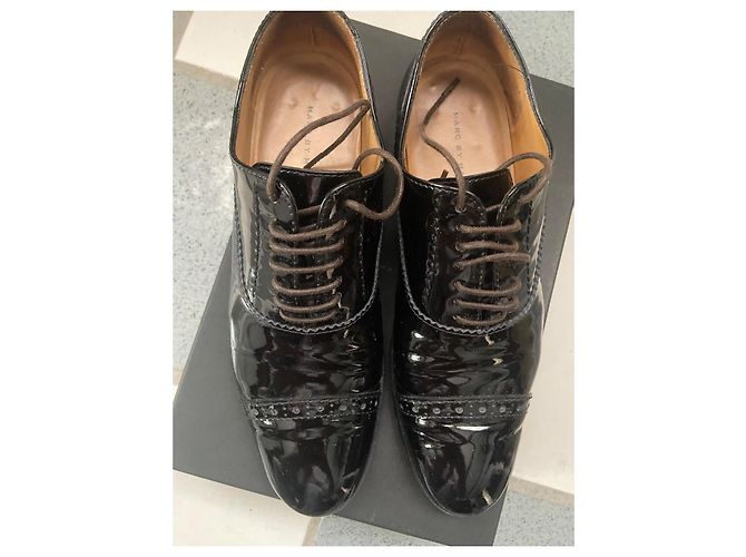 Marc by Marc Jacobs Lacklederschuhe Schwarz - Ansicht 2