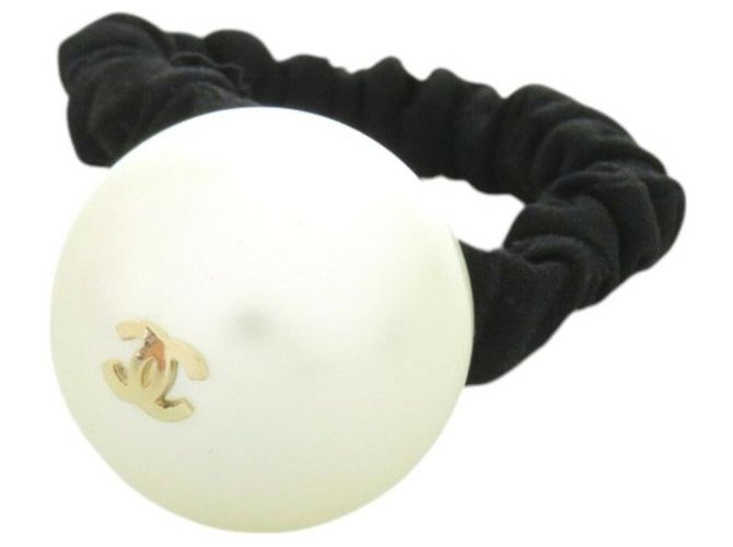 Coletero Chanel Coco Mark Negro Blanco Dorado - vista 4