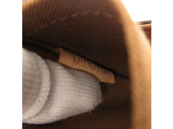 Pochette Marel Fanny Pack Monogramma Louis Vuitton Marrone - vista 9