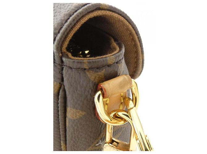 Borsa a spalla Louis Vuitton Monogram Wallet on Chain Ivy M81911 Marrone Monogramma - vista 5