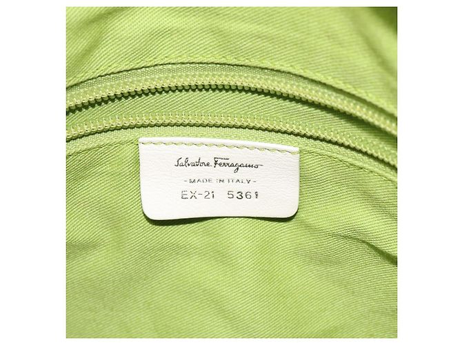 Borsa a Spalla Salvatore Ferragamo Vinile Bianco Auth bs24291 - vista 16