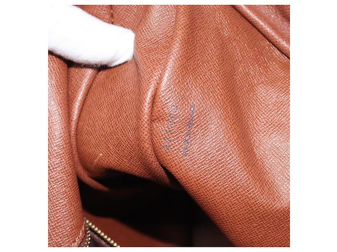 LOUIS VUITTON Schultertasche Monogram Boulogne 35 M51260 LV Auth bs24379 Monogramm - Ansicht 12