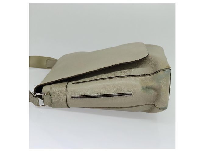 LOUIS VUITTON Borsa a Spalla Taiga Milo Porer M32633 LV Auth bs24258 - vista 3