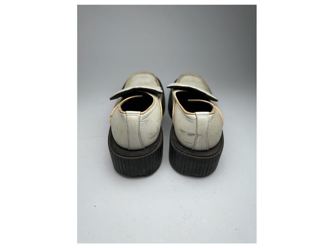 Sneaker in pelle vintage Jean Paul Gaultier nero e bianco - vista 3