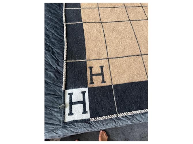Xale Hermès Preto - vista 7