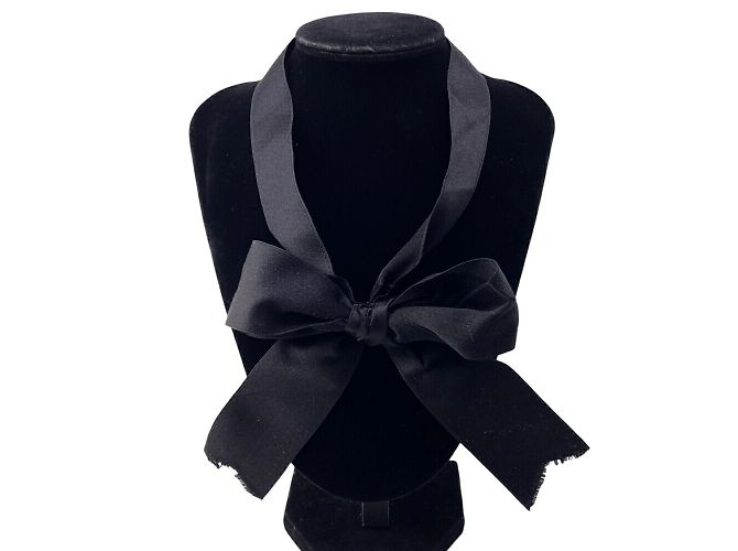 Choker in nastro Chanel Mademoiselle Nero - vista 9