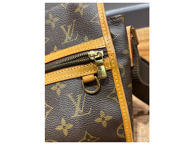 Borsa Messenger Bosphore Louis Vuitton Marrone - vista 10