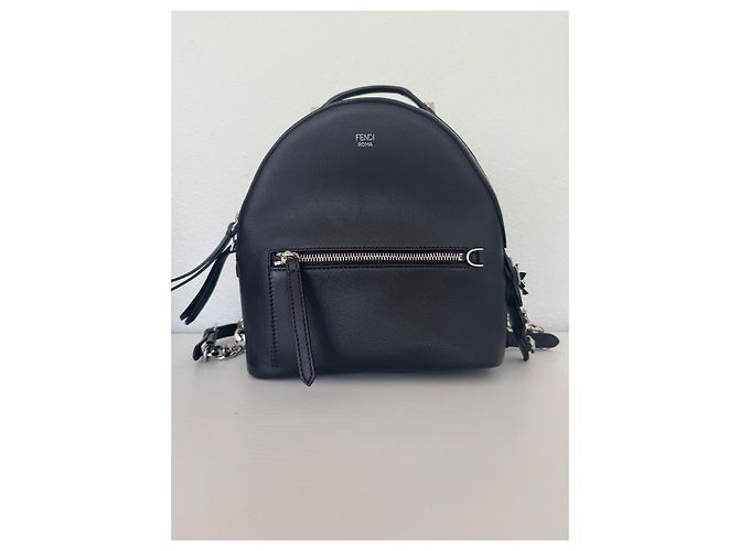 Fendi By the Way Rucksack aus schwarzem Lammleder - Ansicht 2