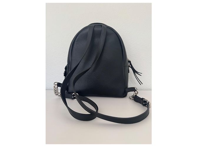 Fendi By the Way Rucksack aus schwarzem Lammleder - Ansicht 3