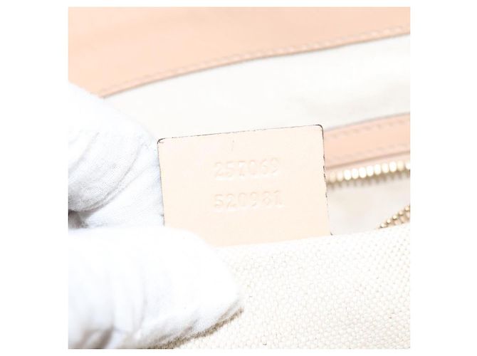 Borsa Tote Lovely GG Canvas Gucci Rosa Oro 257069 Auth 117391 - vista 12