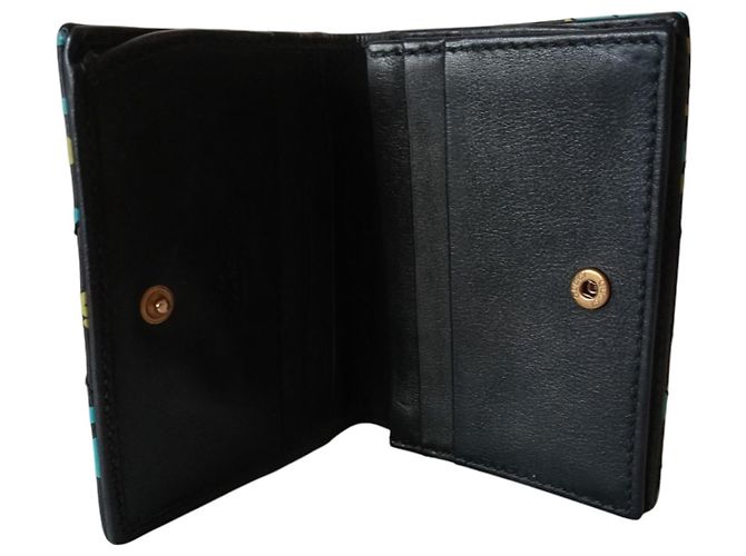 Gucci Black Leather Wallet - view 10