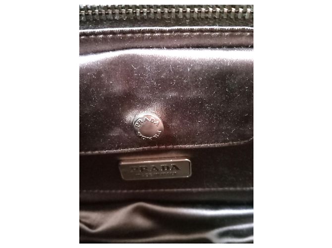 Prada Handtasche aus Seide Grau - Ansicht 14