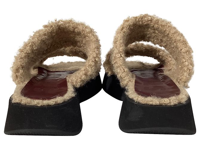 Staud Siesta Shearling Slide Sandalen aus braunem Leder Rot - Ansicht 3