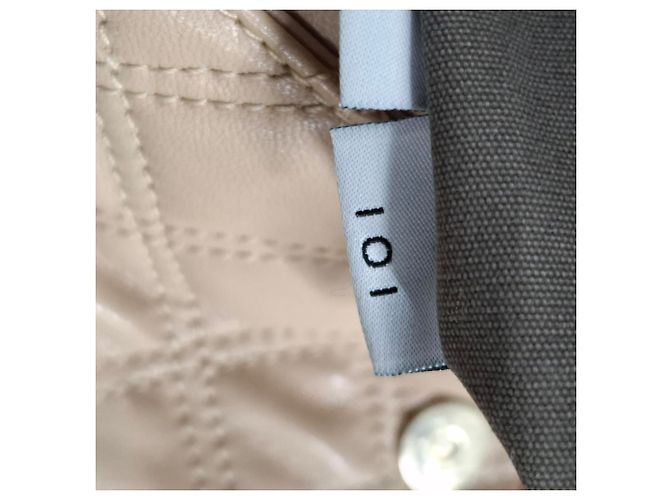 Bolsa de ombro acolchoada Marc Jacobs em couro bege - vista 7