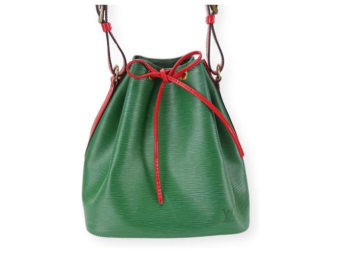 Noe Borsa a spalla in pelle Epi Louis Vuitton Rosso Verde - vista 11