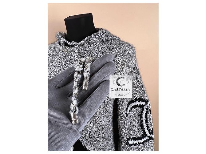 Chanel Iconischer Super seltener CC Pinguin Hoodie 42 Grau - Ansicht 8