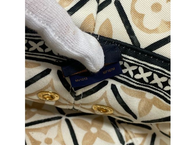 Cappello bucket reversibile Louis Vuitton Beige - vista 9