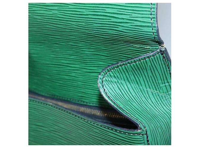 Saint-Cloud LOUIS VUITTON Epi Saint Cloud GM Borsa a Spalla Verde M52194 LV Auth BA1218 - vista 21