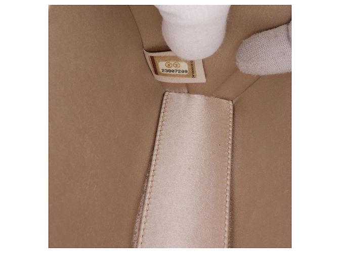 Chanel Gold Chocolate Bar Metallic Lammleder Clutch mit Kette Golden - Ansicht 5