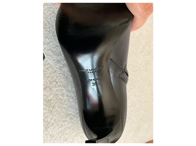 Stivaletti Saint Laurent Palladio in pelle nera con borchie dorate Nero D'oro - vista 10
