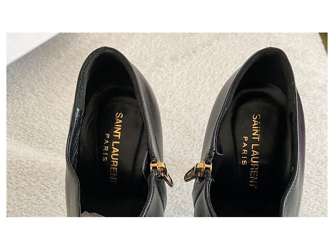 Stivaletti Saint Laurent Palladio in pelle nera con borchie dorate Nero D'oro - vista 6