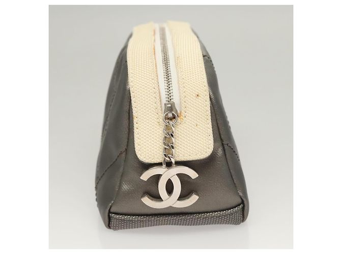 Chanel Pochette Bicolore in Pelle PVC Grigia CC Auth BA1250 Marrone - vista 4