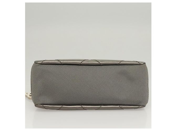 Chanel Pochette Bicolore in Pelle PVC Grigia CC Auth BA1250 Marrone - vista 6
