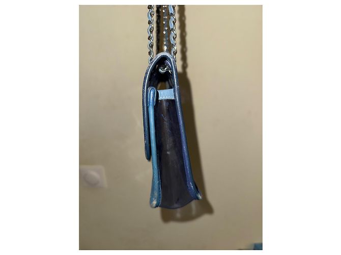 Timeless Borsa a mano Chanel in PVC blu Blu navy - vista 4