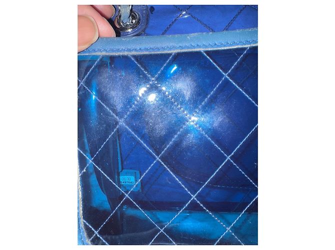 Timeless Borsa a mano Chanel in PVC blu Blu navy - vista 5