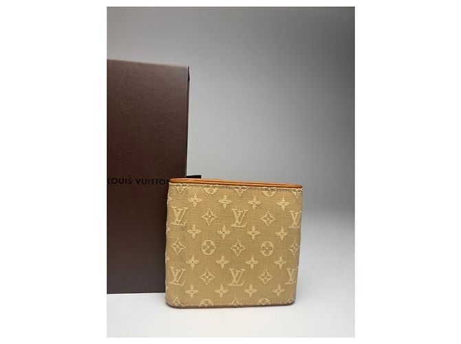 Vintage Louis Vuitton Canvas Monogram Wallet Yellow white Beige - view 2