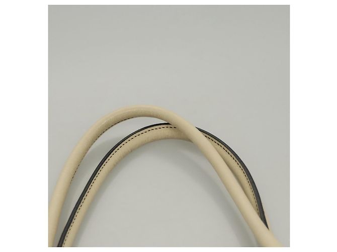 Borsa tote in pelle bianca e argento Salvatore Ferragamo Auth BA1465 Bianco - vista 15