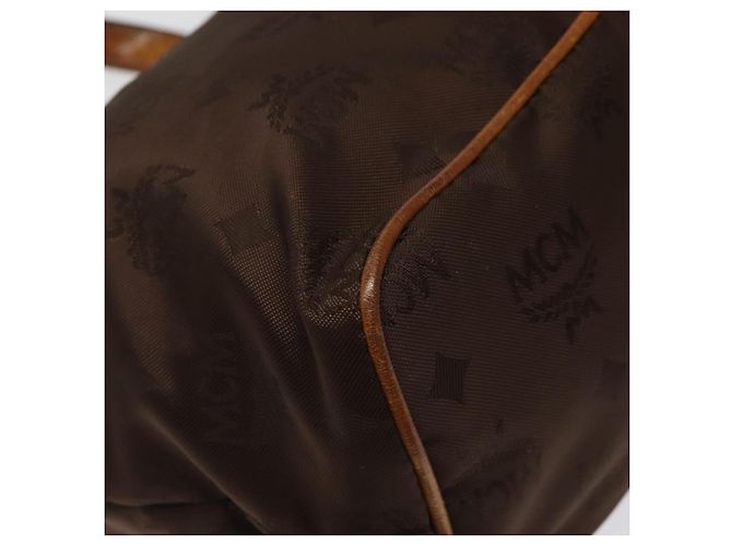 Borsa MCM Logogram Vicetos in nylon marrone e oro Auth bs24481 D'oro - vista 16