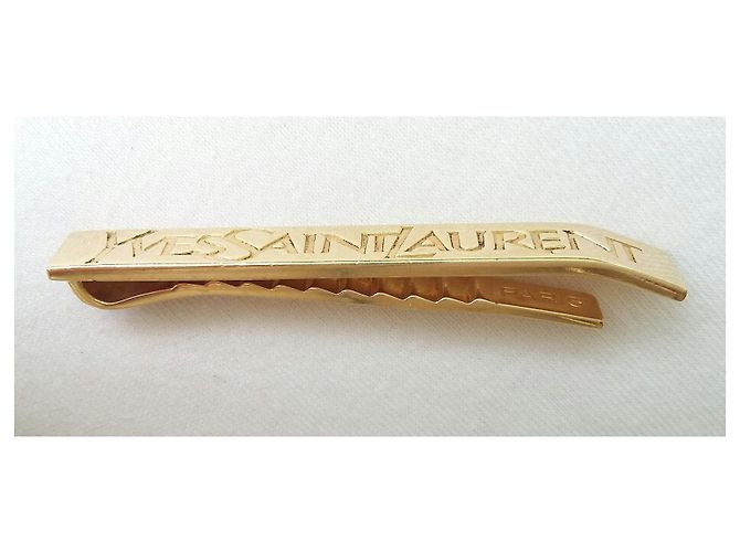 Yves Saint Laurent Ottime condizioni e placcato in oro certificato D'oro Gold hardware - vista 12