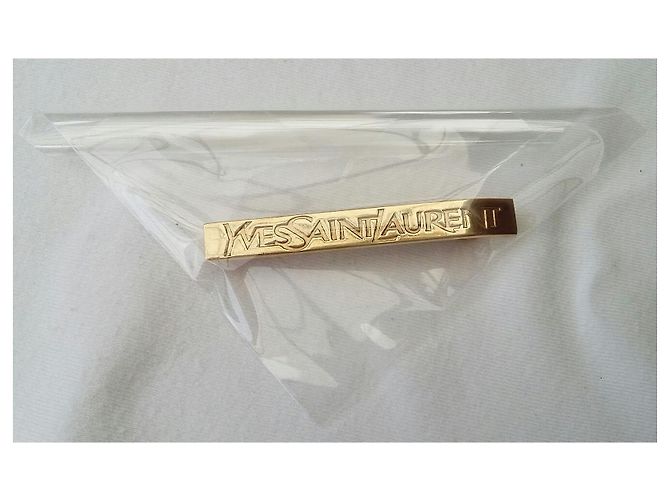 Yves Saint Laurent Ottime condizioni e placcato in oro certificato D'oro Gold hardware - vista 13