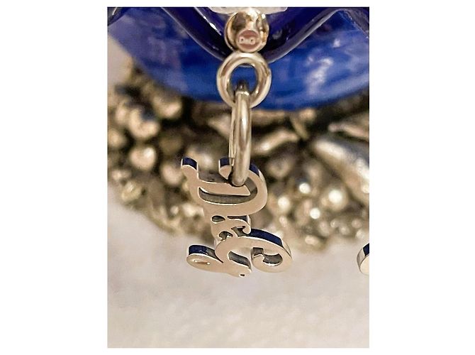 Iconici  orecchini DOLCE & GABBANA acciaio argento con pendente logo lettering - vista 5