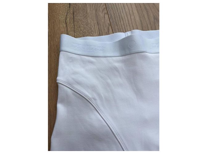 Autre Marque ttswtrs Shorts Weiß - Ansicht 4