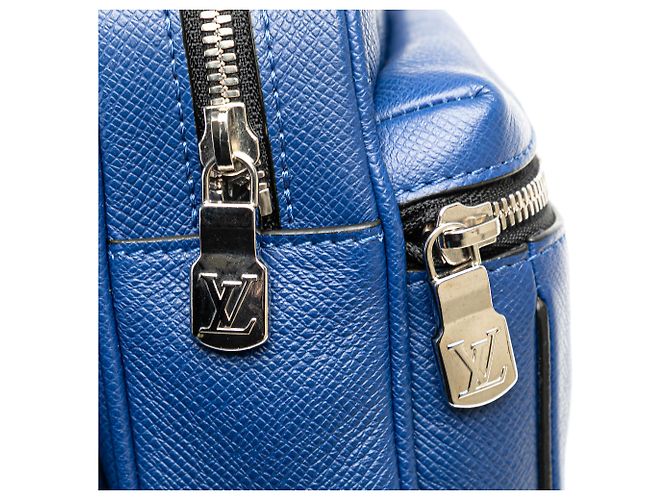 Bumbag esterno Blue Taiga di Louis Vuitton - vista 8