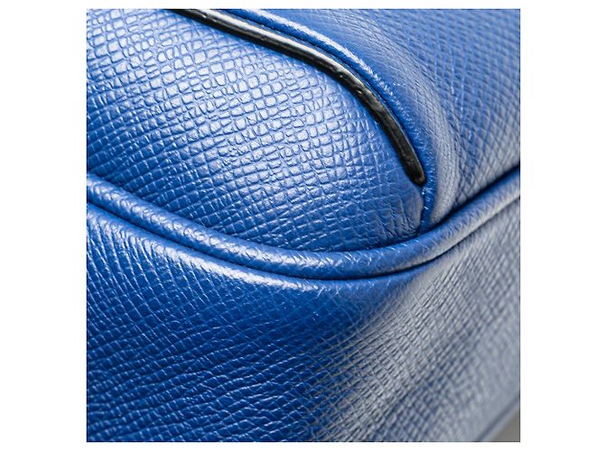Bumbag esterno Blue Taiga di Louis Vuitton - vista 9