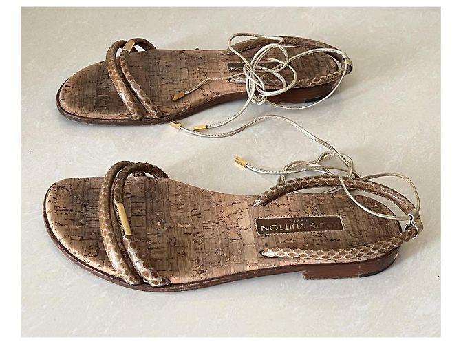 Sandali Louis Vuitton in pelle marrone - vista 2