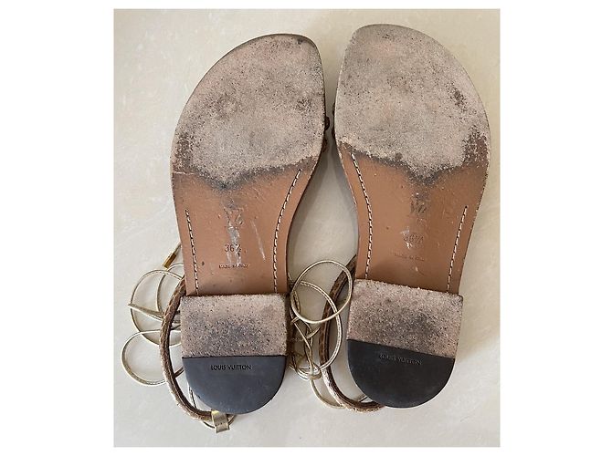 Sandali Louis Vuitton in pelle marrone - vista 8
