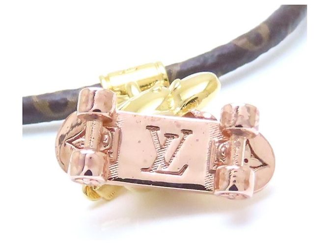 Bracciale charm Kickflip Vivienne di Louis Vuitton Monogramma - vista 5