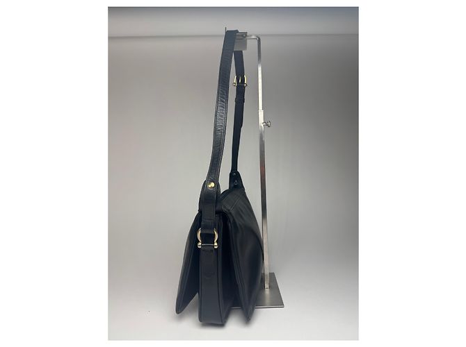 Vintage Givenchy 4G Ledertasche schwarz - Ansicht 11