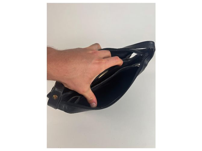 Vintage Givenchy 4G Ledertasche schwarz - Ansicht 13