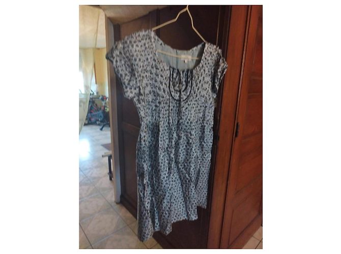 Gerard Darel Weißes Blumenkleid Gérard Darel S/36 - Ansicht 2