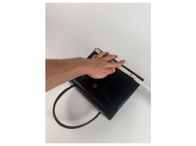 Vintage Givenchy 4G Ledertasche schwarz - Ansicht 6