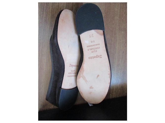 Repetto Bailarinas 'Cenicienta' en ante ébano, talla 35. Marrón oscuro - vista 4