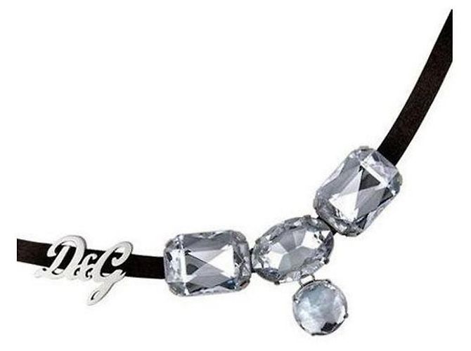 Raffinato collier DOLCE & GABBANA cn con cordino camoscio nero con logo e cristalli - vista 4