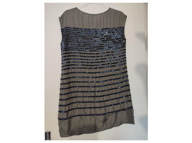 Hoss Intropia Seidenkleid Caramel mit blau-schwarzen Perlen Karamell - Ansicht 4