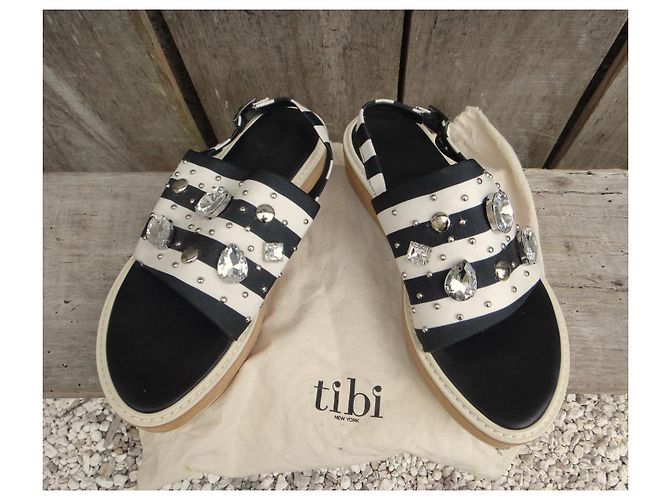 Sandali Tibi in tela e pelle neri e bianchi Nero Bianco - vista 2